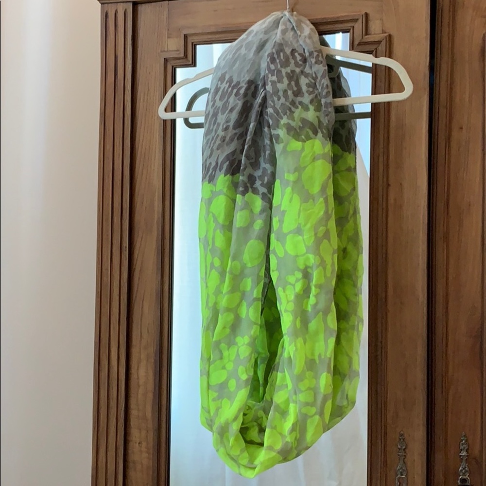 Lightweight Infinity Scarf - image 1